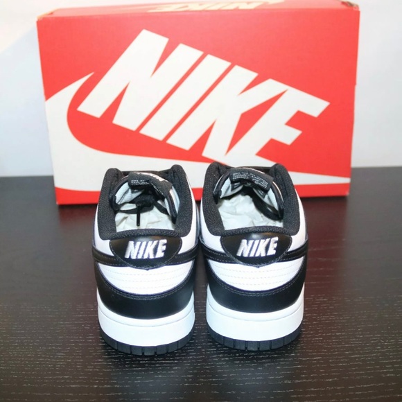 Nike Dunk Low Black White ‘Panda’ - Picture 4 of 4
